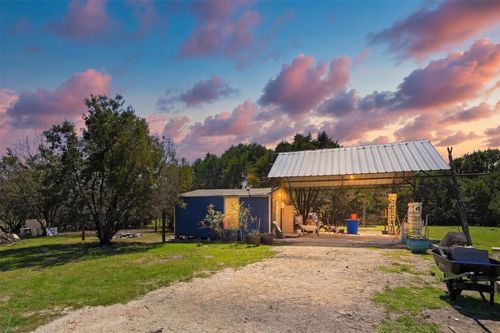 9009 Prairie Ridge Ct E, Cleburne, TX, 76033-8981 | Card Image