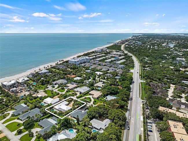 926 Pebble Ln, House other with 3 bedrooms, 2 bathrooms and null parking in Indian River Shores FL | Image 36