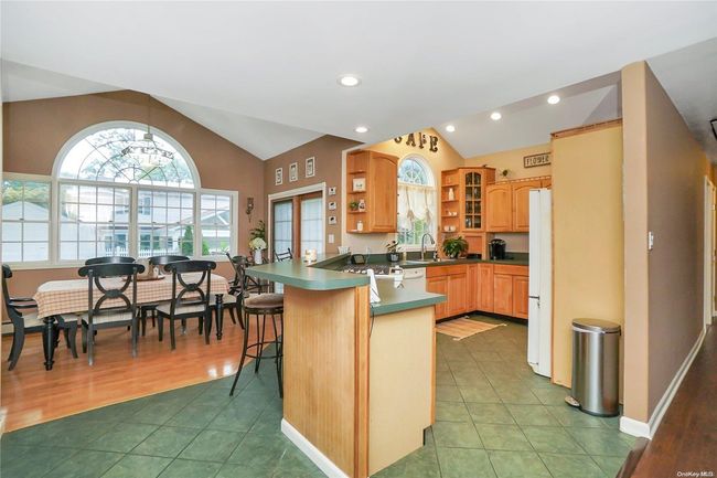1107 Jefferson Ave, House other with 4 bedrooms, 2 bathrooms and null parking in West Islip NY | Image 10