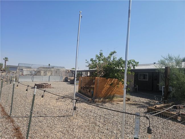 277 - 7554 Acoma Trl, House other with 3 bedrooms, 2 bathrooms and 2 parking in Big River CA | Image 23