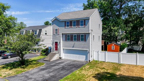 229 Long Pond Dr, Dracut, MA, 01826-2050 | Card Image
