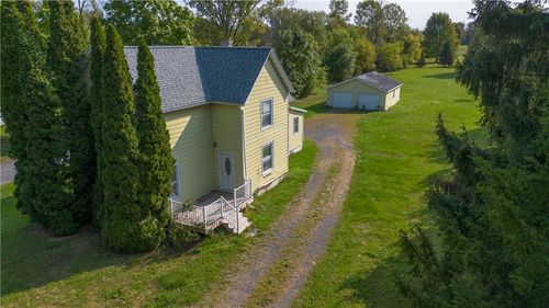 2781 Pre Emption St, Geneva, NY, 14456-9271 | Card Image