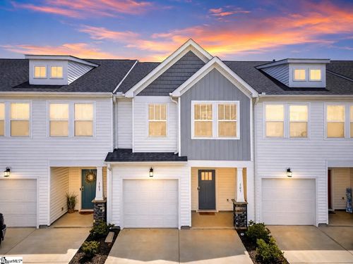 105 Marston Ln, Greenville, SC, 29611-1814 | Card Image