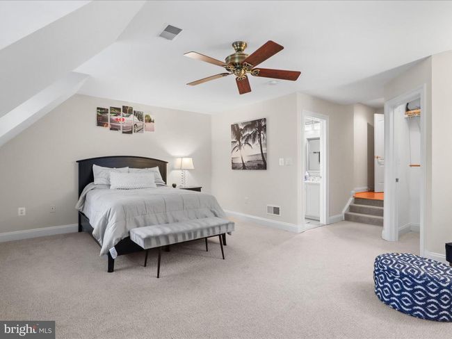 2164 Harithy Dr, Townhouse with 5 bedrooms, 5 bathrooms and null parking in DUNN LORING VA | Image 27
