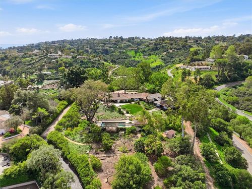 100 Saddleback Rd, Rolling Hills, CA, 90274-5143 | Card Image