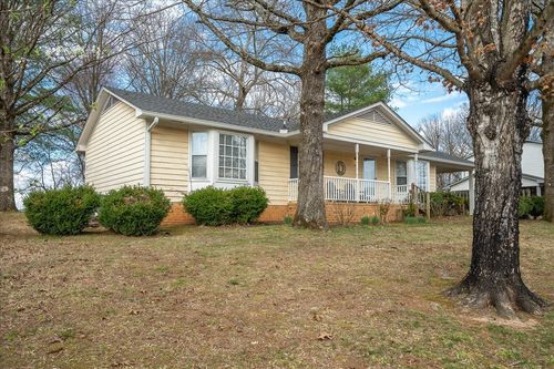 1606 Briarwood Dr, Lawrenceburg, TN, 38464-4337 | Card Image