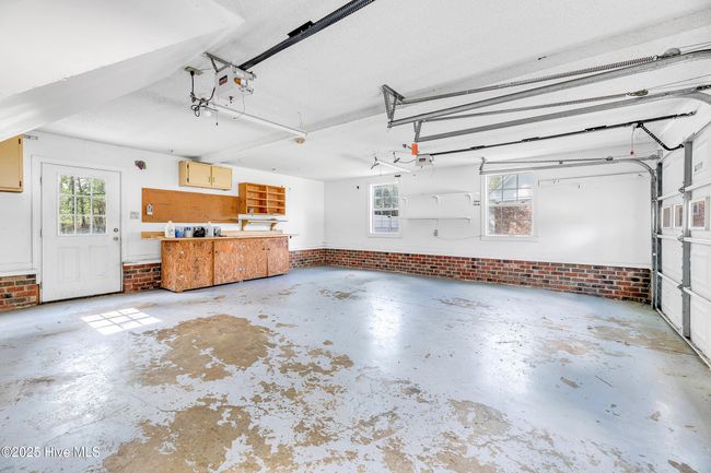 103 E Raintree Ln, House other with 3 bedrooms, 4 bathrooms and 2 parking in Goldsboro NC | Image 33
