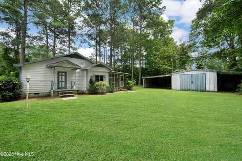 131 Magnolia Dr, Blounts Creek, NC, 27814-9682 | Card Image