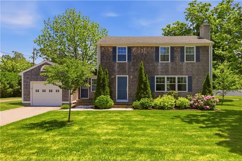 523 Bristol Ferry Rd, Portsmouth, RI, 02871-1929 | Card Image
