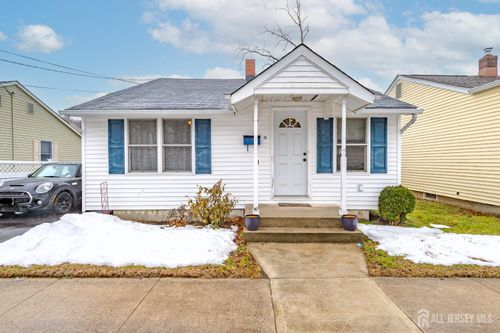 18 Scott Ave, Milltown, NJ, 08850-1510 | Card Image