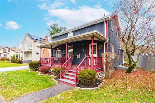 9 Maple Street, Fishkill, NY, 12527 | Card Image