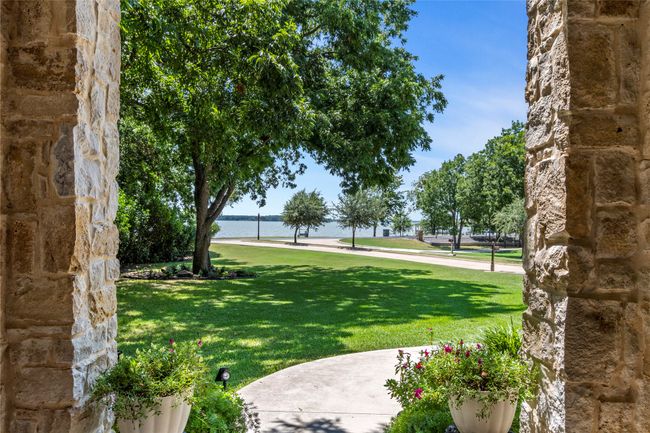 Sit on the front porch and enjoy open water view! | Image 10
