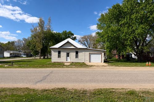 301 E Bridge St, Anthon, IA, 51004-8187 | Card Image