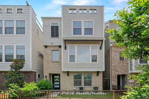2762 Yellow Jasmine Ln, Dallas, TX, 75212-0105 | Card Image