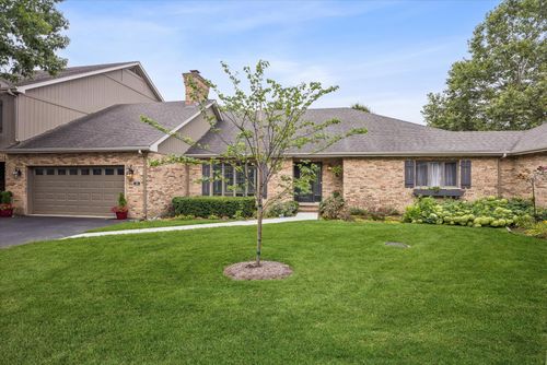 126 Castle Rock Ln, Bloomingdale, IL, 60108-1269 | Card Image