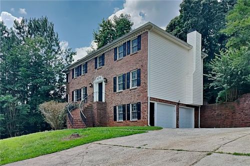 3651 Mountain Cove Rd, Snellville, GA, 30039-8409 | Card Image