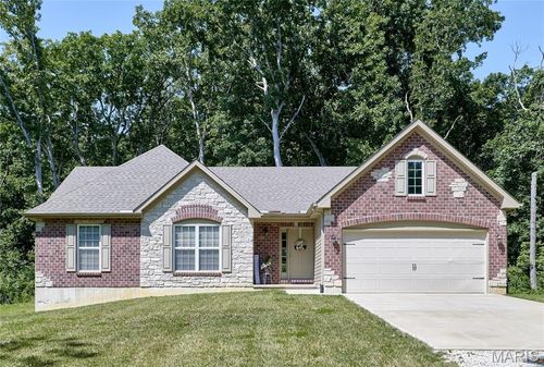 440 Winchester Way, Winfield, MO, 63389-2321 | Card Image