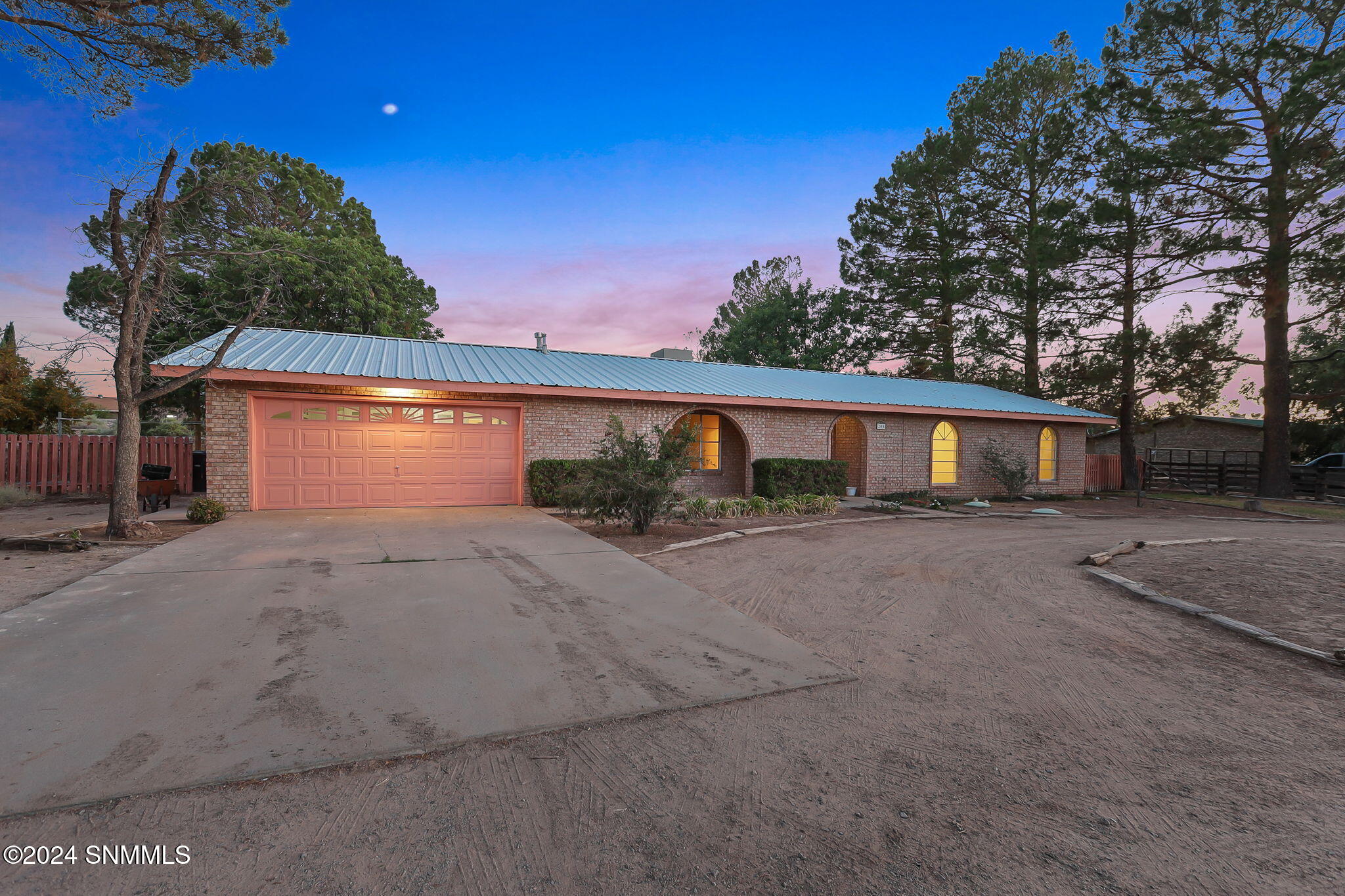 Navajo Rd, Las Cruces, NM 88007