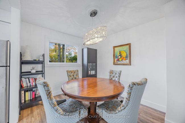 46 Farmingdale Cres, House other with 4 bedrooms, 2 bathrooms and 4 parking in Barrie ON | Image 9