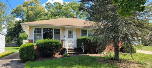 751 Mckinley Ave, Bedford, OH, 44146-3857 | Card Image