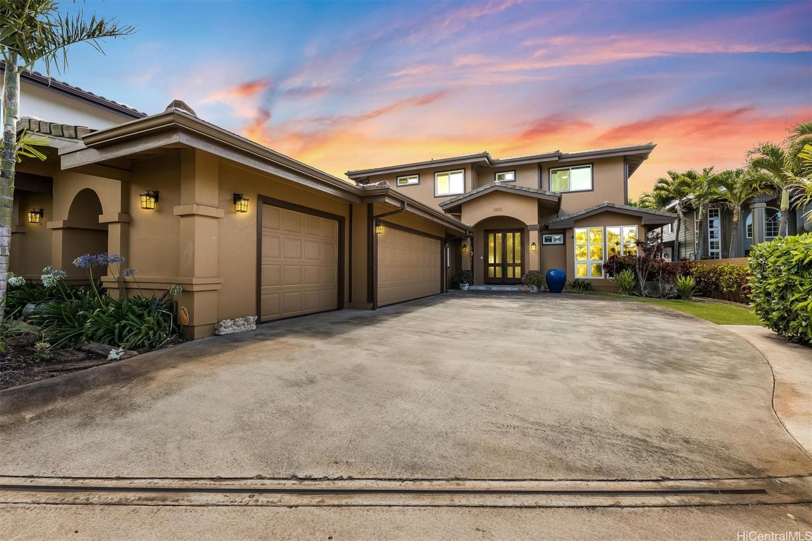Hoalii St, Kapolei, HI 96707