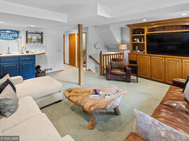 Perfect space for movie night | Image 33