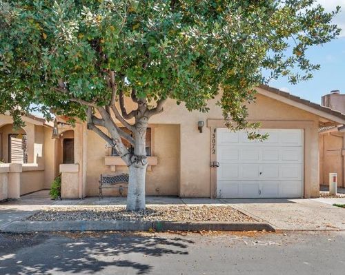 3072 Radford Way, Turlock, CA, 95382 | Card Image