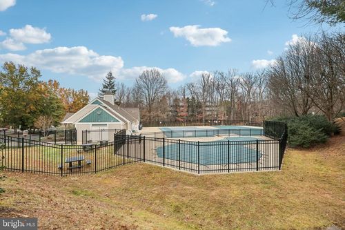 unit-203-4124 Monument Ct, FAIRFAX, VA, 22033-2884 | Card Image