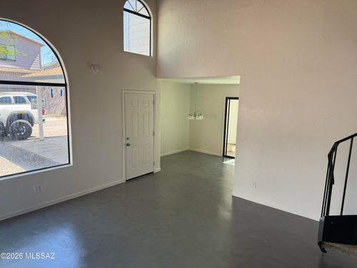848 W Thurber Rd, Tucson, AZ, 85705-3493 | Card Image