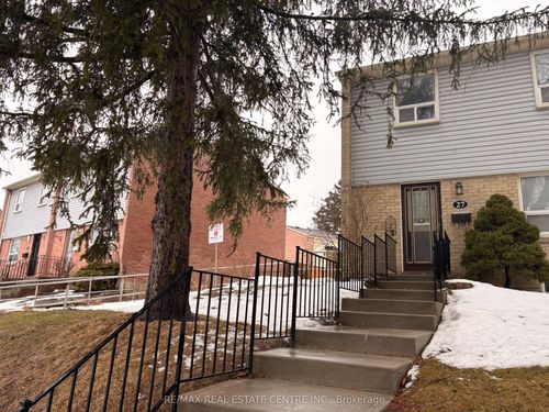 27-1055 Shawnmarr Road, Mississauga, ON, L5H3V2 | Card Image