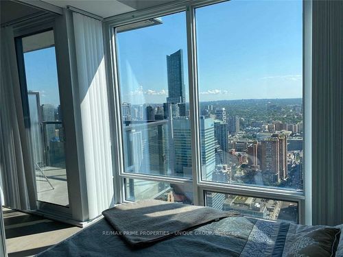 3806-488 University Ave, Toronto, ON, M5G0C1 | Card Image