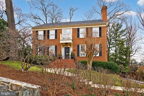 5206 Little Falls Rd, ARLINGTON, VA, 22207-1520 | Card Image