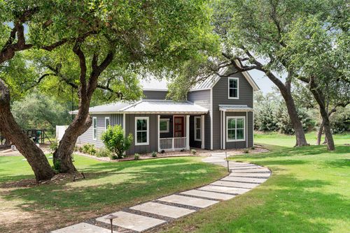 509 Victorian Gable Dr, Driftwood, TX, 78619-8121 | Card Image