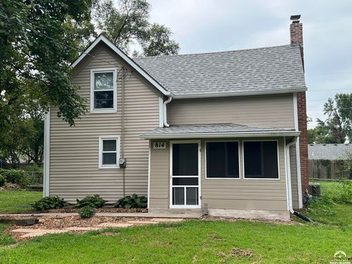 814 Maple Street, Lawrence, KS, 66044 | Card Image