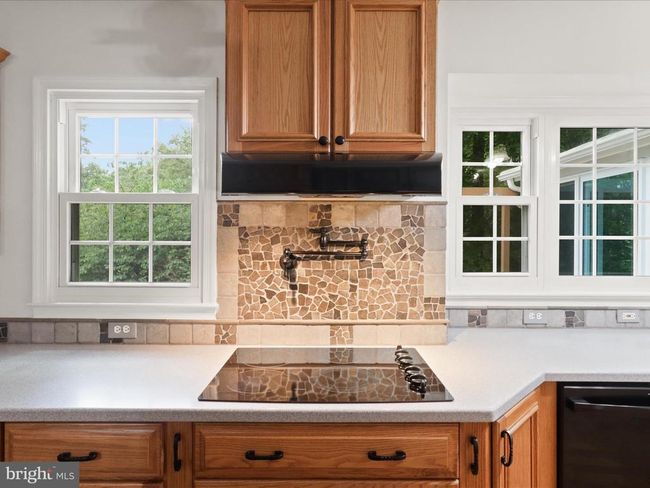 5019 King David Blvd, House other with 4 bedrooms, 3 bathrooms and null parking in ANNANDALE VA | Image 12