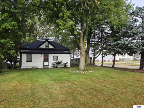 1351 N Main St, Henderson, NE, 68371-8737 | Card Image