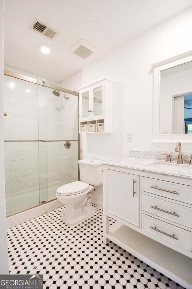 125 Point View Ct, House other with 4 bedrooms, 2 bathrooms and 2 parking in Tyrone GA | Image 24