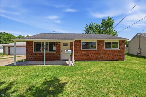 461 Augdon Dr, Elyria, OH, 44035-3809 | Card Image