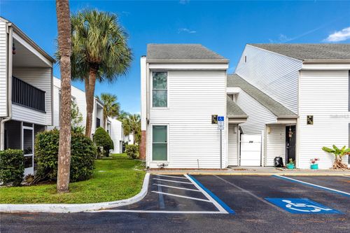 738 Haven Pl, TARPON SPRINGS, FL, 34689-4852 | Card Image