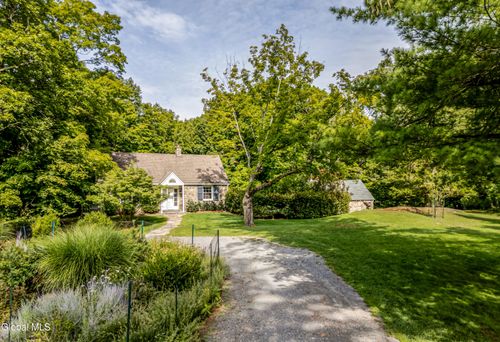 111 Miller Rd, Hudson, NY, 12534-4543 | Card Image