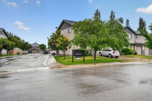 7-129 Silkstone Rd W, Lethbridge, AB, T1J3H6 | Card Image