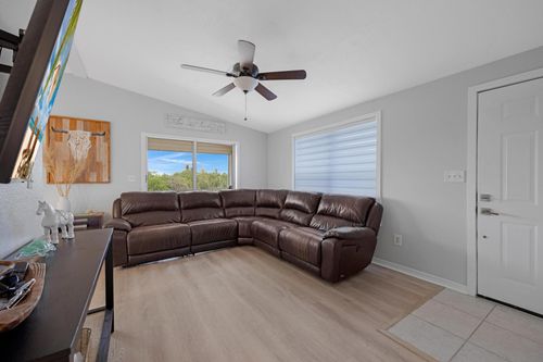 31240 Avenue H, Big Pine Key, FL, 33043-4637 | Card Image