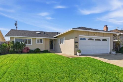 7490 Dumas Drive, Cupertino, CA, 95014 | Card Image