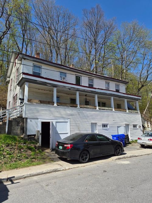 51 Merrill St, Springfield, VT, 05156-3272 | Card Image