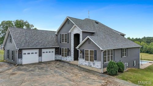 4411 Rock Rd, Bourbon, MO, 65441-8314 | Card Image