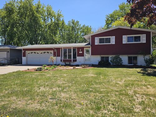 748 82nd Ave Ne, Spring Lake Park, MN, 55432-1952 | Card Image