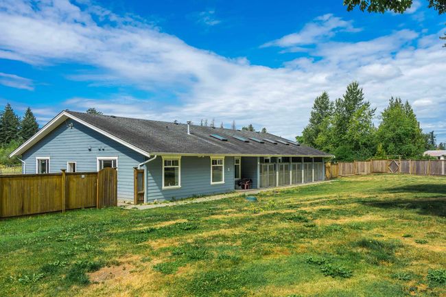 4102 Lefeuvre Road, House other with 3 bedrooms, 1 bathrooms and 10 parking in Abbotsford BC | Image 2