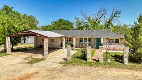 760 College Farm Rd, Stephenville, TX, 76401-2717 | Card Image