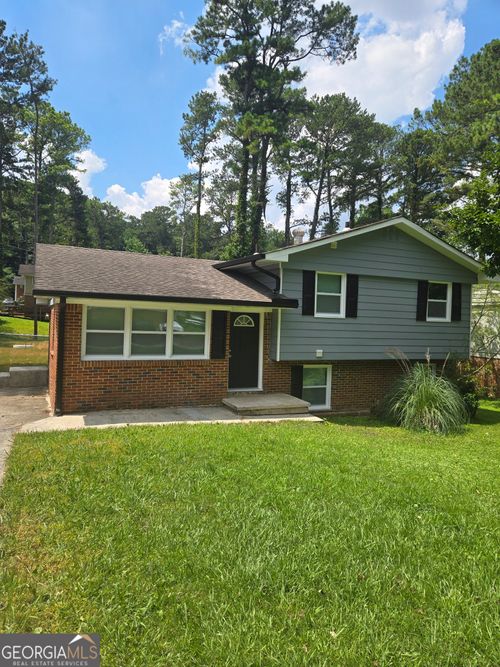 993 Roosevelt Dr Se, Atlanta, GA, 30354-3428 | Card Image