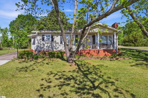661 Arlington Road, Greer, SC, 29651 | Card Image